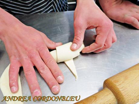 CROISSANTS (RECETA DE XAVIER BARRIGA). BOLLERÍA HOJALDRADA.