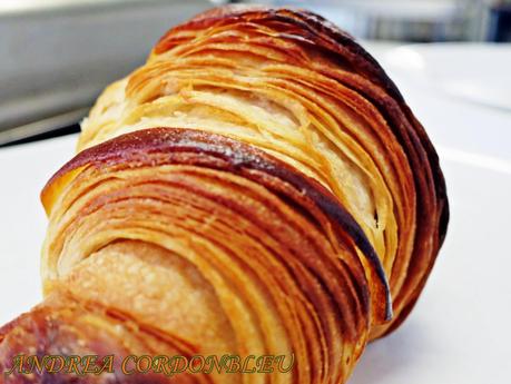 CROISSANTS (RECETA DE XAVIER BARRIGA). BOLLERÍA HOJALDRADA.