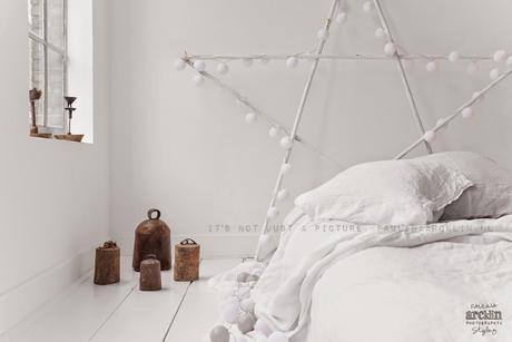 IDEA BONITA Y ORIGINAL de decorar con guirnaldas de bolas con luz! IDEA BONITA Y ORIGINAL de decorar con guirnaldas de bolas con luz!