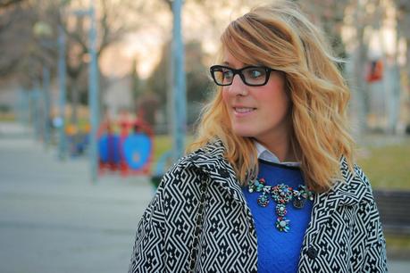 Friday: Klein - Black - White Friday: Klein - Black - White