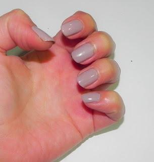 Sábado de varietés: Una app divertida, una curiosidad gastronómica y un esmalte fetiche (y barato!). Sábado de varietés: Una app divertida, una curiosidad gastronómica y un esmalte fetiche (y barato!).