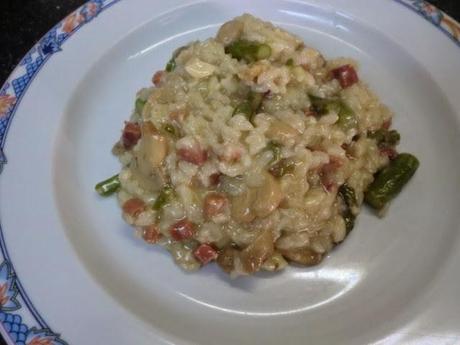 Risotto de espárragos y champiñones