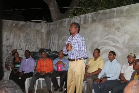 Equipos de Diego y Frank amplían unidad en Bahoruco. Equipos de Diego y Frank amplían unidad en Bahoruco.