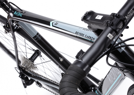 Radial Revere Carbon 1.1, interesante oferta en fibra de carbono de una firma británica en venta directa reverecarbongblack11_2-900x900