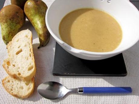 Crema de pera con mostaza dijon y almendras. (#ColorYSabor) crema-de-pera-mostaza-y-almendras-0