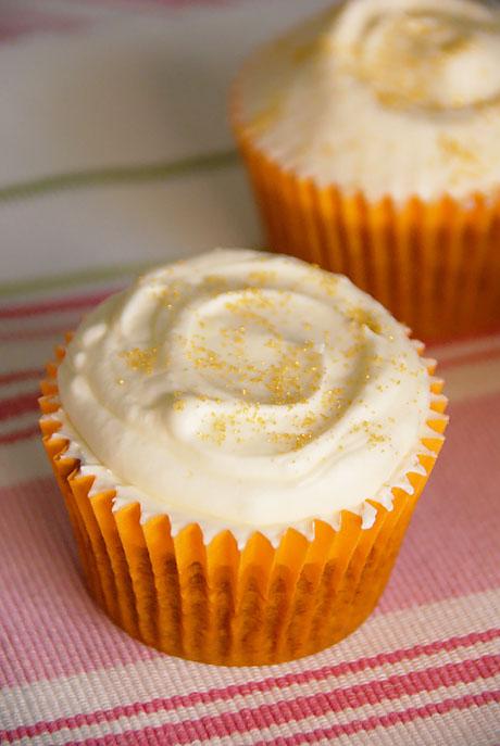 Carrot Cake Cupcakes (Cupcakes de Zanahoria)