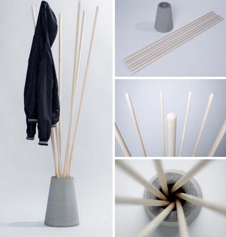 Cuelga con palos y cuerdas Colgador de abrigos y chaquetas hecho con palos de madera y soporte de cemento