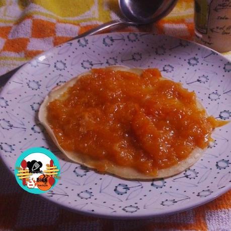 Crepes con memelada de naranja