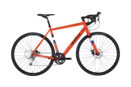 Salsa Cycles renueva su plataforma Warbird, ofreciendo renovadas versiones en carbono y aleación de aluminio warbird_tiagra_orange_16_sv_1440x960