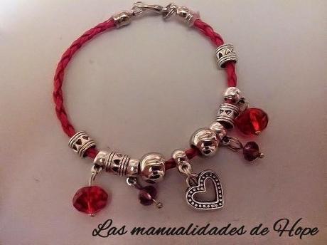 Pulsera roja