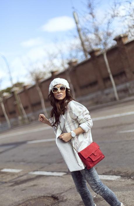 street style barbara crespo white beanie mou boots hakei bag fashion blogger outfit blog de moda