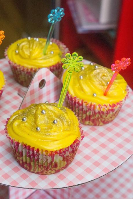 Cupcakes campanilla de pera, nutella y limón Cupcakes campanilla de pera, nutella y limón
