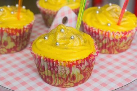 Cupcakes campanilla de pera, nutella y limón Cupcakes campanilla de pera, nutella y limón