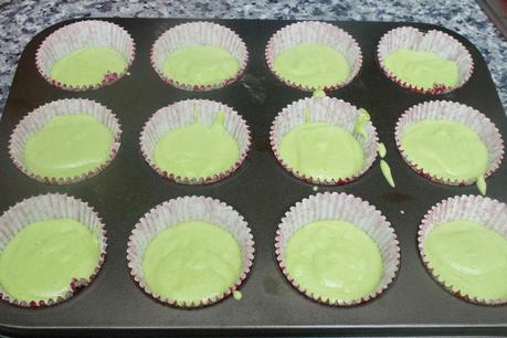 Cupcakes campanilla de pera, nutella y limón Cupcakes campanilla de pera, nutella y limón