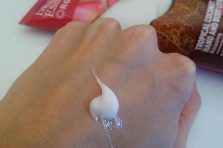 IHERB: Loción para cuerpo y manos Tropical Coconut de Desert Essence IHERB: Loción para cuerpo y manos Tropical Coconut de Desert Essence