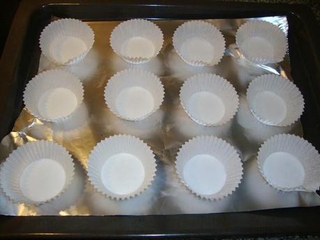 MAGDALENAS RELLENAS DE CHOCOLATE MAGDALENAS RELLENAS DE CHOCOLATE