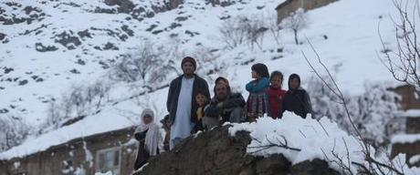 Las peores avalanchas en décadas matan a 186 personas en Afganistán AVALANCHE