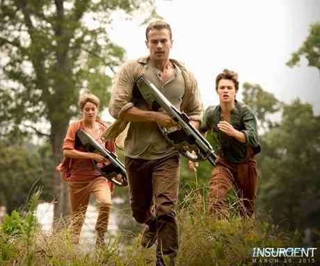 Tráiler final de 'Insurgente'