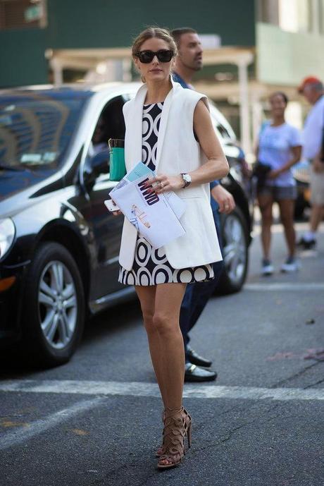 Spring outfits inspiration. Blanck and White. Spring outfits inspiration. Blanck and White.