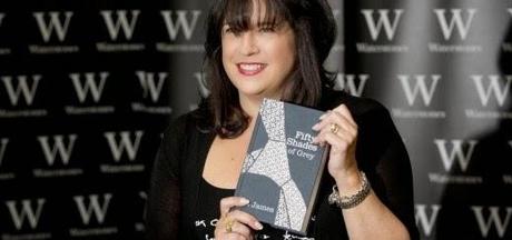 cincuenta sombras de grey, cincuenta sombras más oscuras, e. l. james, el zorro con gafas