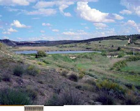 Historia de los acuíferos de la Mesa de Ocaña y su conducción al Real Sitio de Aranjuez: El Mar de Ontígola Historia de los acuíferos de la Mesa de Ocaña y su conducción al Real Sitio de Aranjuez: El Mar de Ontígola