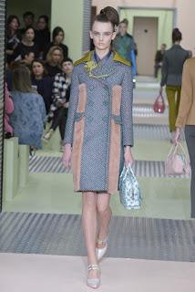 Prada se llena de color para el otoño Prada se llena de color para el otoño