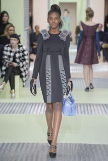 Prada se llena de color para el otoño Prada se llena de color para el otoño