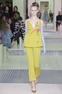 Prada se llena de color para el otoño Prada se llena de color para el otoño
