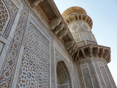 Agra y el Taj Mahal, una historia de amor contada a medias