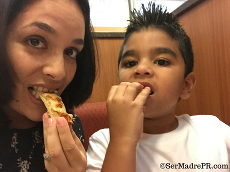 ¡Hoy se come pizza! ¿Ya probaste la nueva Crunchy Stuffed Crust? ¡Hoy se come pizza! ¿Ya probaste la nueva Crunchy Stuffed Crust?