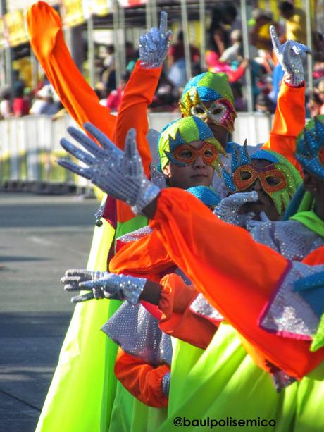 Si las manos hablaran... Si las manos hablaran...