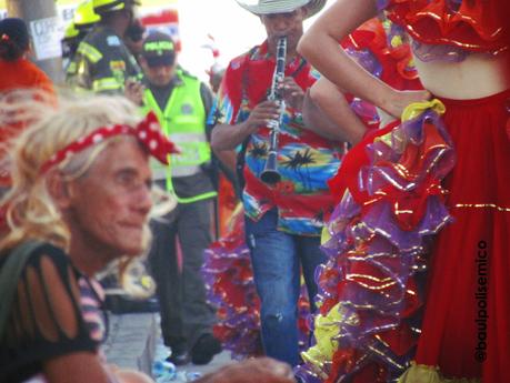 Si las manos hablaran... Si las manos hablaran...