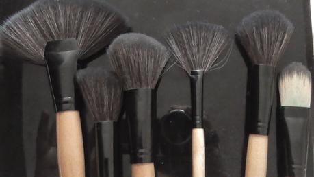 todo sobre brochas de maqullaje :D todo sobre brochas de maqullaje :D