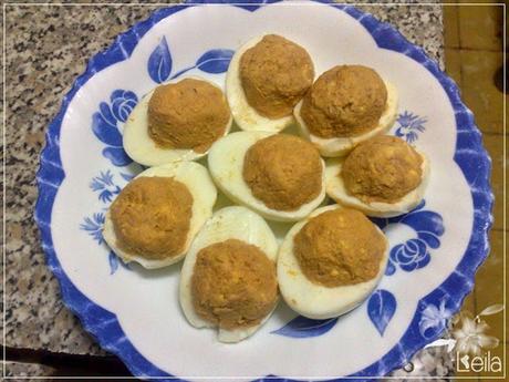 Huevos rellenos de dos maneras Huevos rellenos de dos maneras