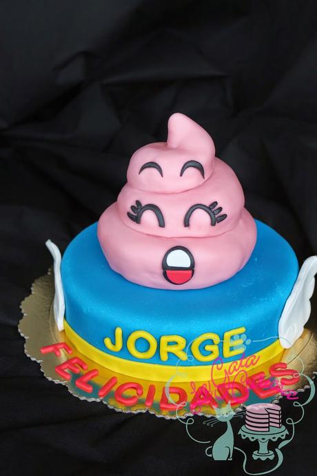 TARTA FONDANT CACA DE ARALE TARTA FONDANT CACA DE ARALE