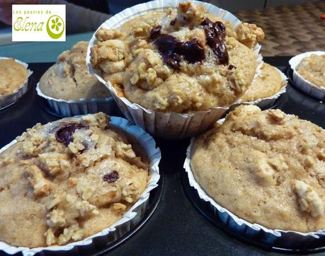 Muffins de pera y muesli crujiente Muffins de pera y muesli crujiente