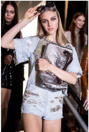 VUELVEN LOS AÑOS 70 ROBERTO CABALLI 3