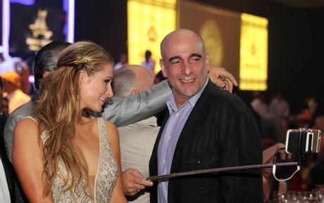 La apertura de Cuba “ya ha comenzado”: Paris Hilton está ahí CUBA TABACO