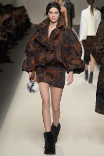 FENDI elije las formas geométricas para el próximo otoño FENDI elije las formas geométricas para el próximo otoño