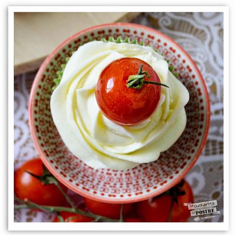 CUPCAKES DE TOMATE CARAMELIZADO Y PIÑONES / PINE NUTS AND CARAMELIZED TOMATO CUPCAKES CUPCAKES DE TOMATE CARAMELIZADO Y PIÑONES / PINE NUTS AND CARAMELIZED TOMATO CUPCAKES