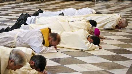 Oír, ver y callar Oír, ver y callar