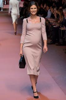 Dolce Gabbana se pone maternal con su nueva colección. Dolce Gabbana se pone maternal con su nueva colección.
