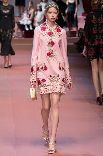 Dolce Gabbana se pone maternal con su nueva colección. Dolce Gabbana se pone maternal con su nueva colección.