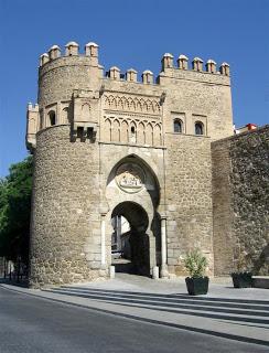 Entre Cadalsos, matacanes y Adarves: Elementos para la defensa Entre Cadalsos, matacanes y Adarves: Elementos para la defensa