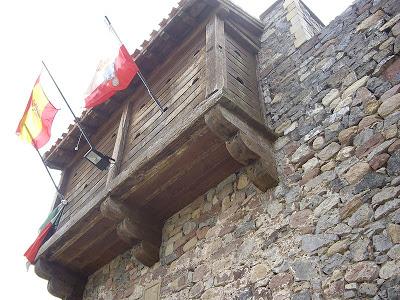 Entre Cadalsos, matacanes y Adarves: Elementos para la defensa Entre Cadalsos, matacanes y Adarves: Elementos para la defensa