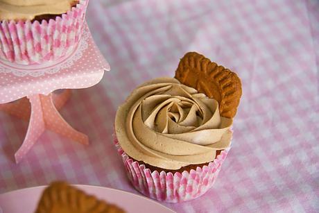 ¡PRIMER CUMPLEBLOG! Y Cupcakes de Speculoos para celebrarlo.