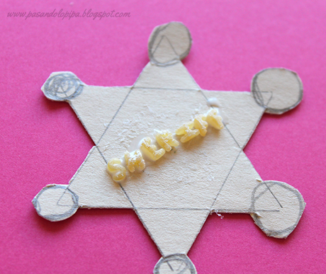 pasandolopipa | Letras pegadas a la cartulina pasandolopipa | Letras pegadas a la cartulina