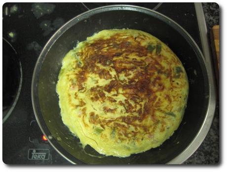 Tortilla de calabacín recetasbellas-tortilla-calabacin-03mar2015-19