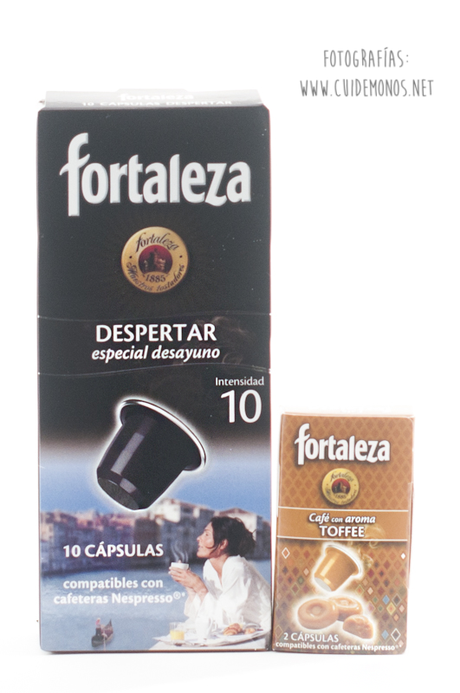 Con faldas y a lo loco Con faldas y a lo loco