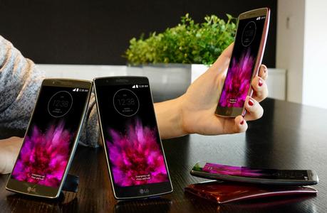 Comienza despliegue global del nuevo LG G Flex2.